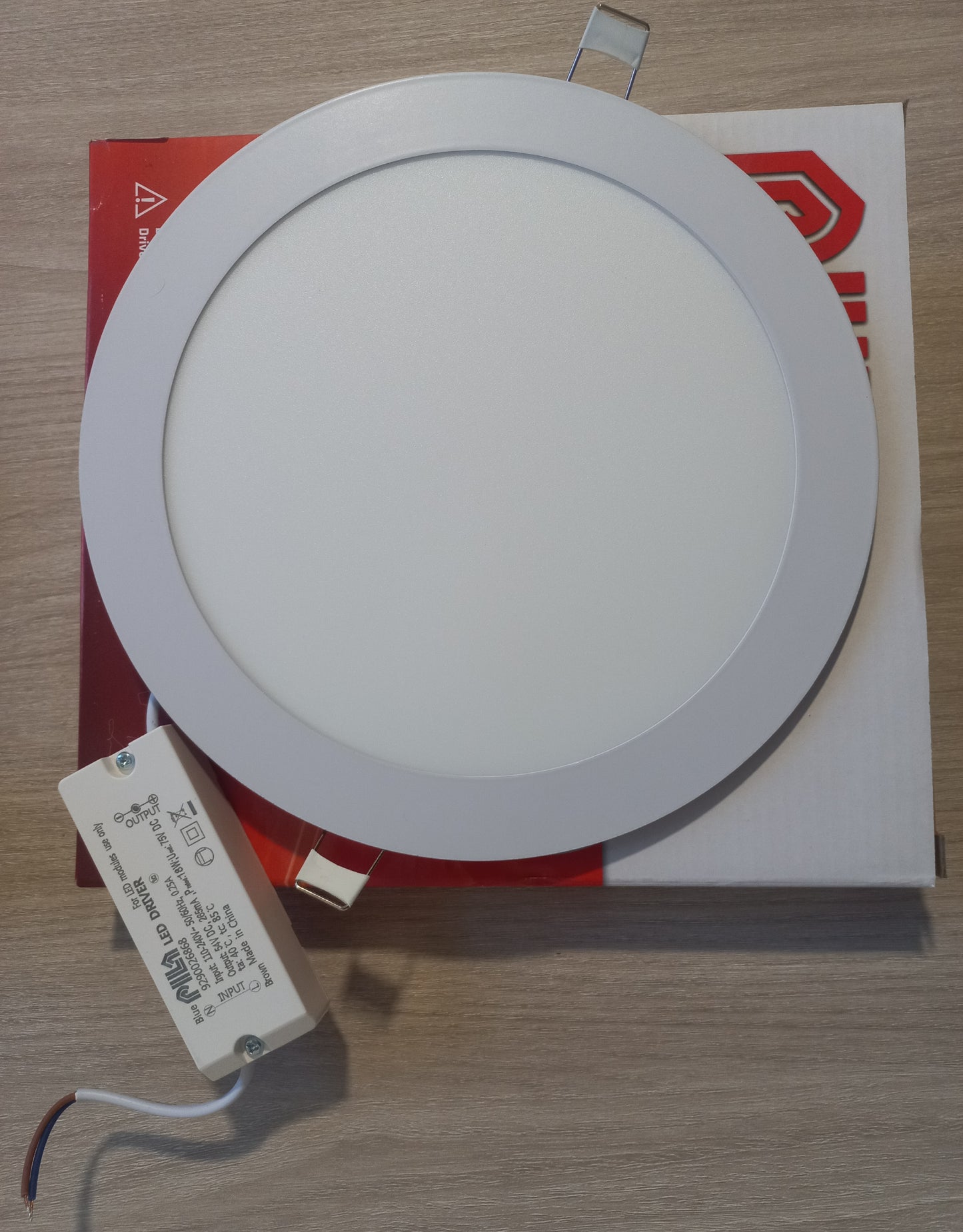 Panel LED de embutir PILA